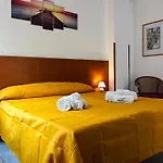 Baia Di Naxos 3*