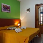 Baia Di Naxos Ξενοδοχείο με διαμερίσματα Giardini Naxos