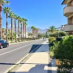 Baia Di Naxos Giardini Naxos