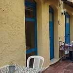 Ξενοδοχείο με διαμερίσματα Baia Di Naxos Giardini Naxos