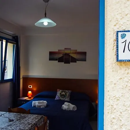 شقة فندقية Baia Di Naxos جيارديني ناكسوس