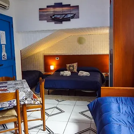 Baia Di Naxos Apartmanhotel 3*