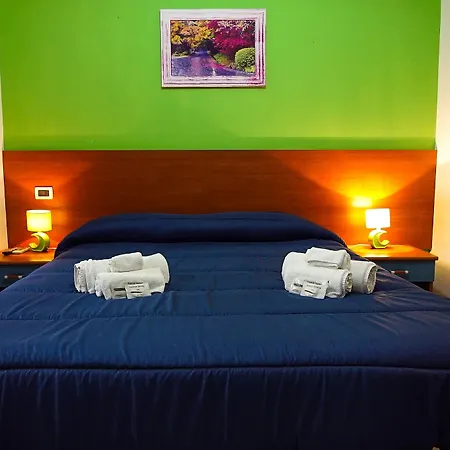 Baia Di Naxos Apartmanhotel Giardini-Naxos