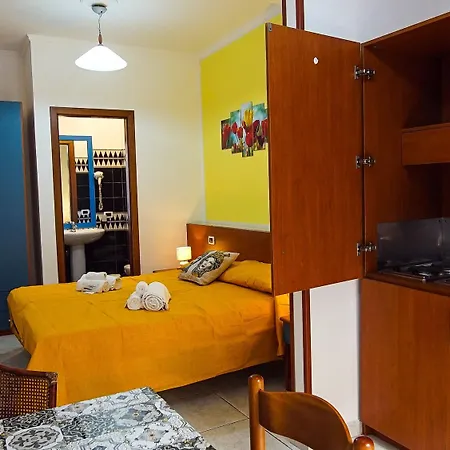 Baia Di Naxos Apartmanhotel Giardini-Naxos