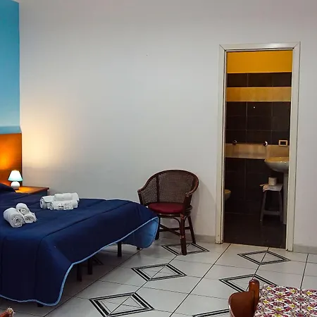 Baia Di Naxos Apartmanhotel Giardini-Naxos