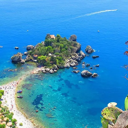 شقة فندقية Baia Di Naxos جيارديني ناكسوس