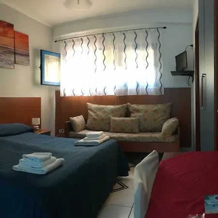 Baia Di Naxos Apartmanhotel 3*