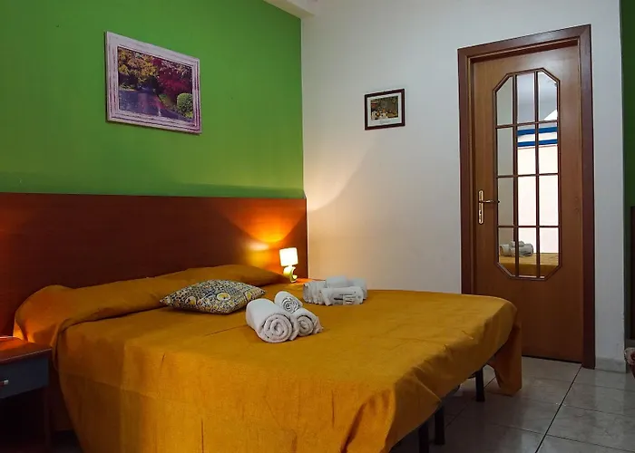 Baia Di Naxos Aparthotel Giardini Naxos