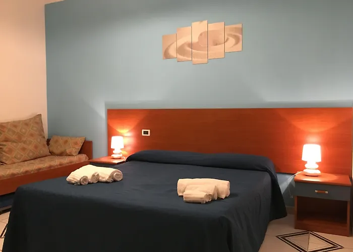 Baia Di Naxos Aparthotel 3*