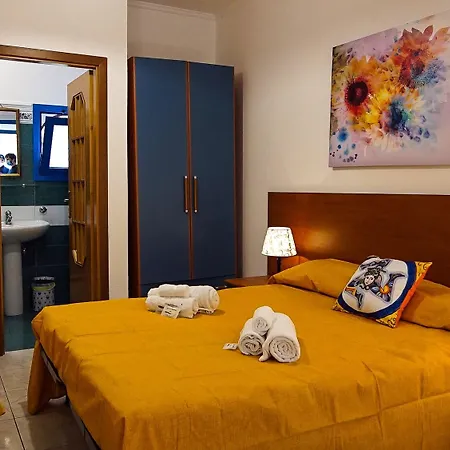 Baia Di Naxos Апарт-отель 3*