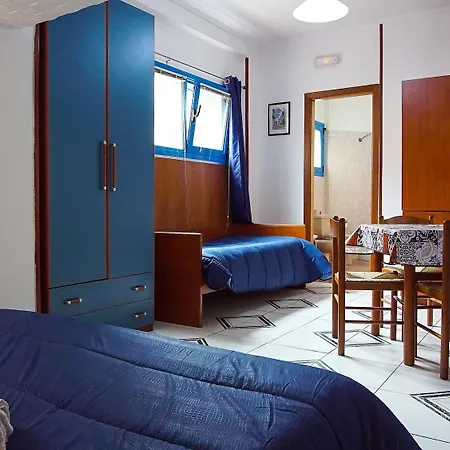 Baia Di Naxos Джардини-Наксос