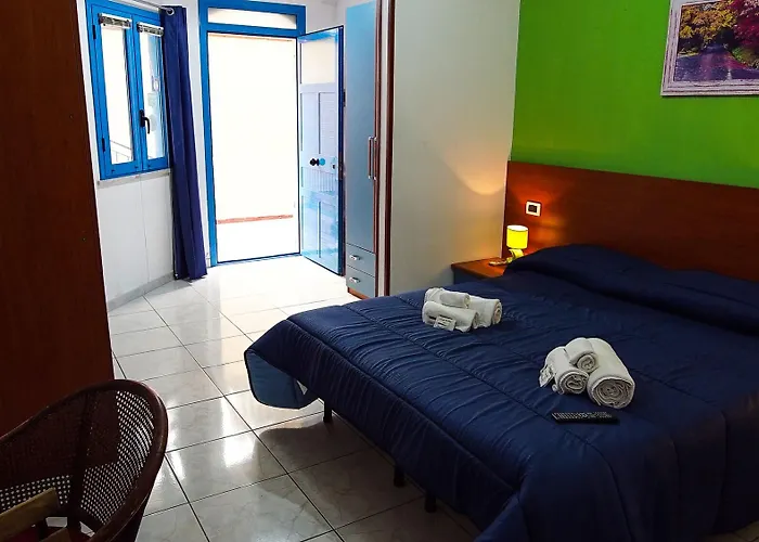 Baia Di Naxos Apartahotel 3*