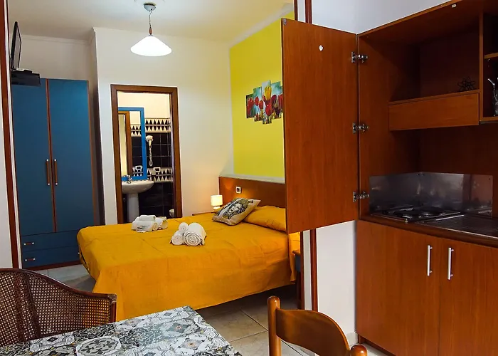 Baia Di Naxos Apartahotel 3*