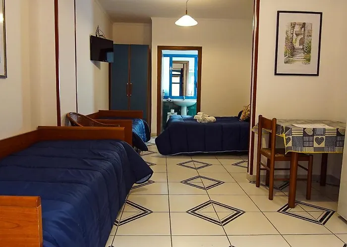 Baia Di Naxos Aparthotel 3*